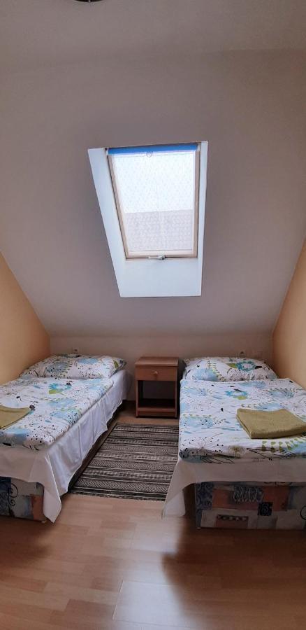 Apartmany Lucky 30 Exteriör bild